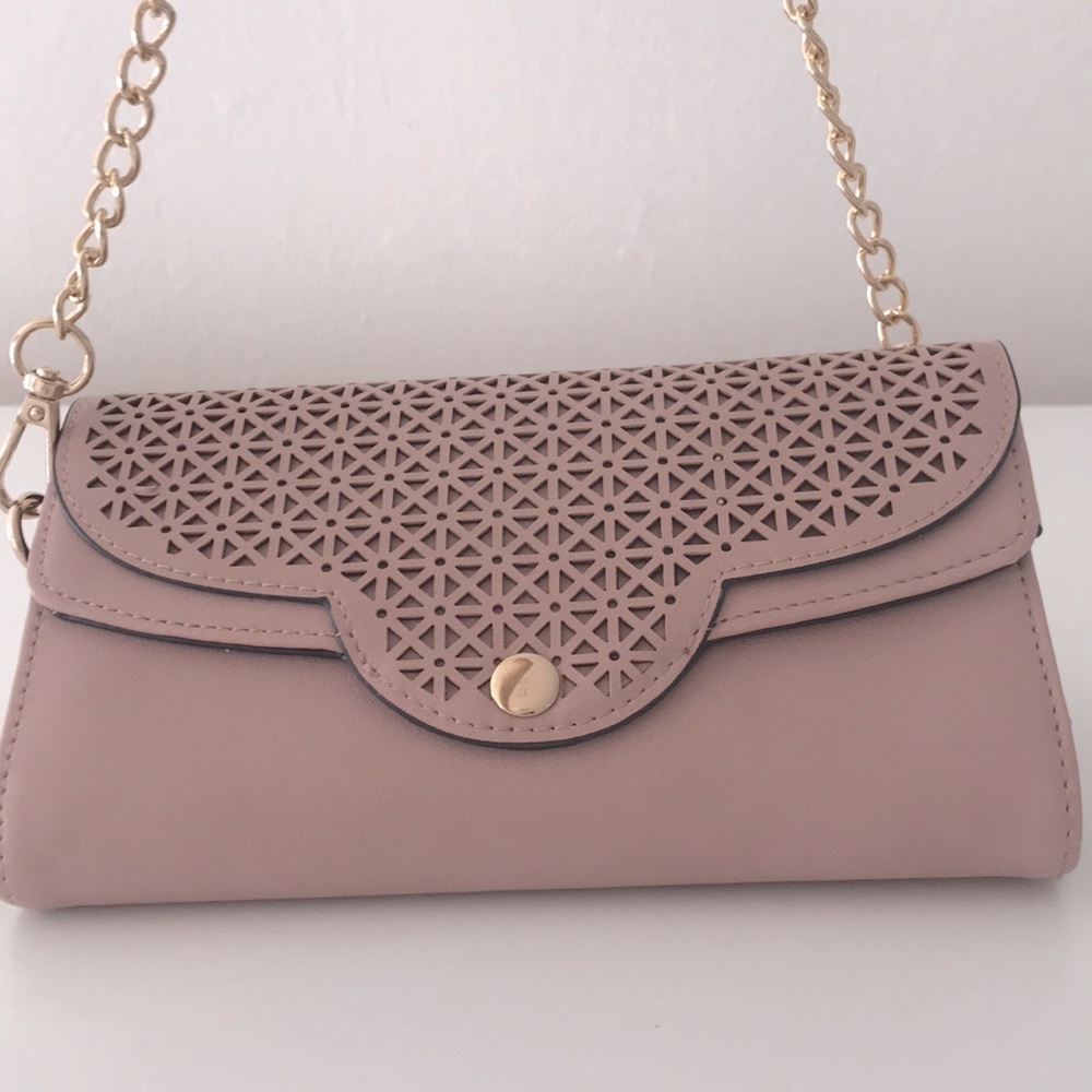 NWOT Dusty pink cross body bag/purse